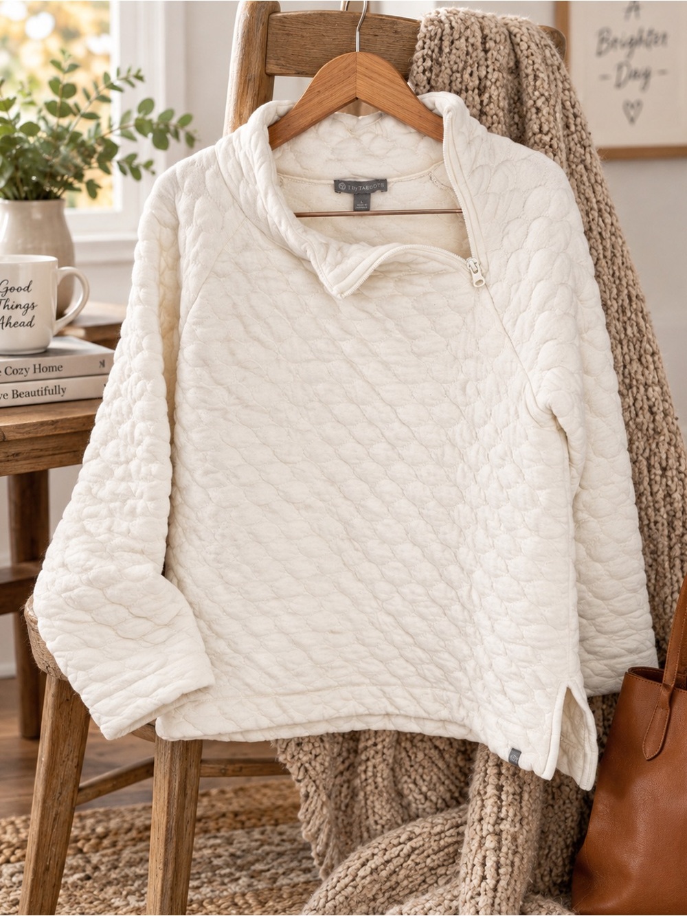 T by Talbots Ivory Quilted Cotton Pullover Large Asymmetrical Zip Mock Neck